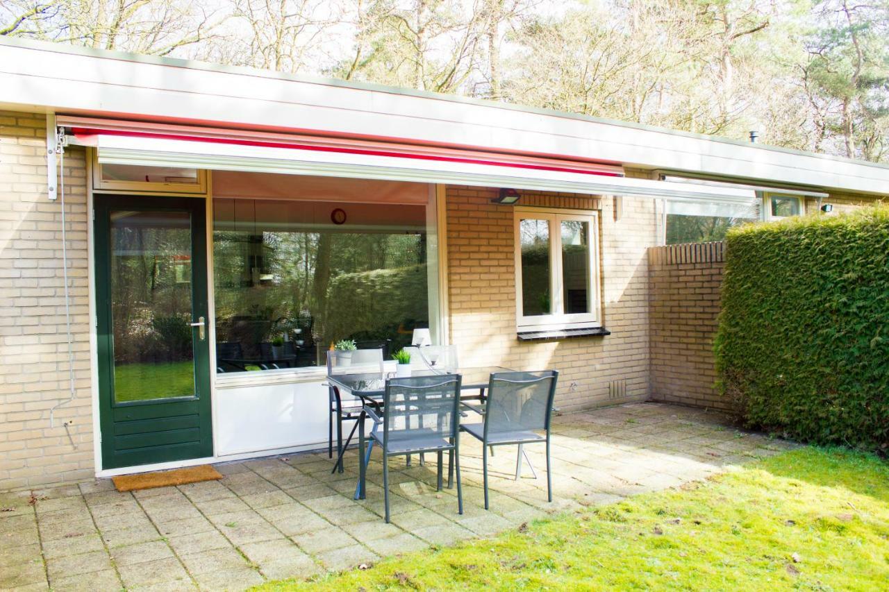 Knusse 5 Persoons Bungalow Hartje Veluwe Otterlo Exterior foto